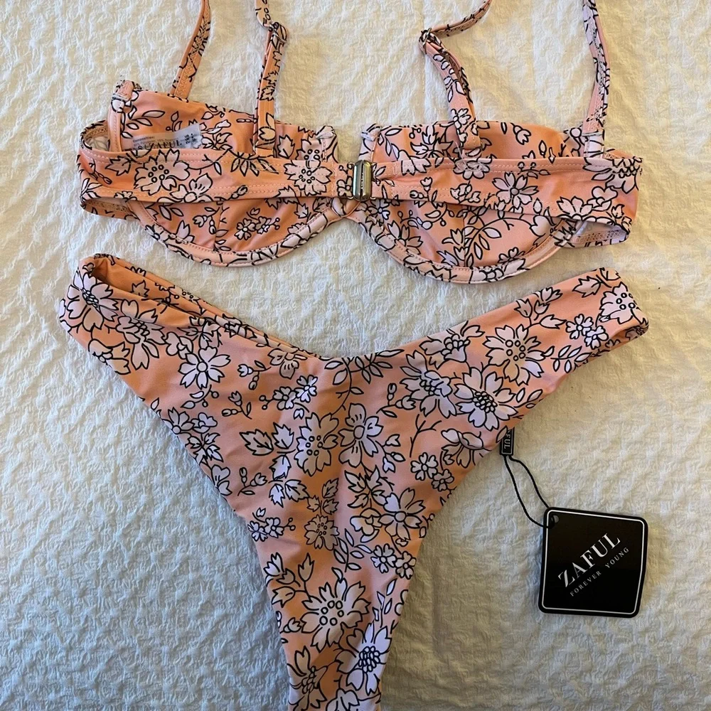 ZAFUL Women's Floral V-Wired Underwire High Leg Two Piece Bikini Set Swimsuit - Picture 5 of 13